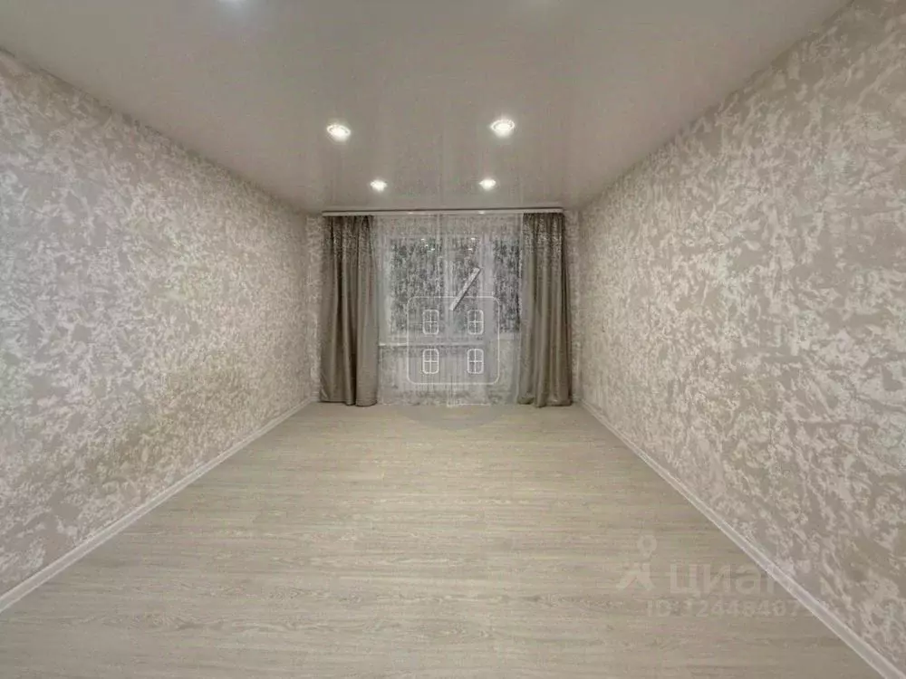 3-к кв. Калужская область, Калуга ул. Суворова, 183 (62.0 м) - Фото 2