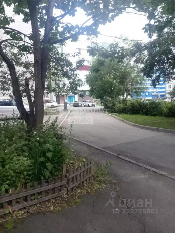 2-к кв. Сахалинская область, Южно-Сахалинск Комсомольская ул., 241А ... - Фото 2