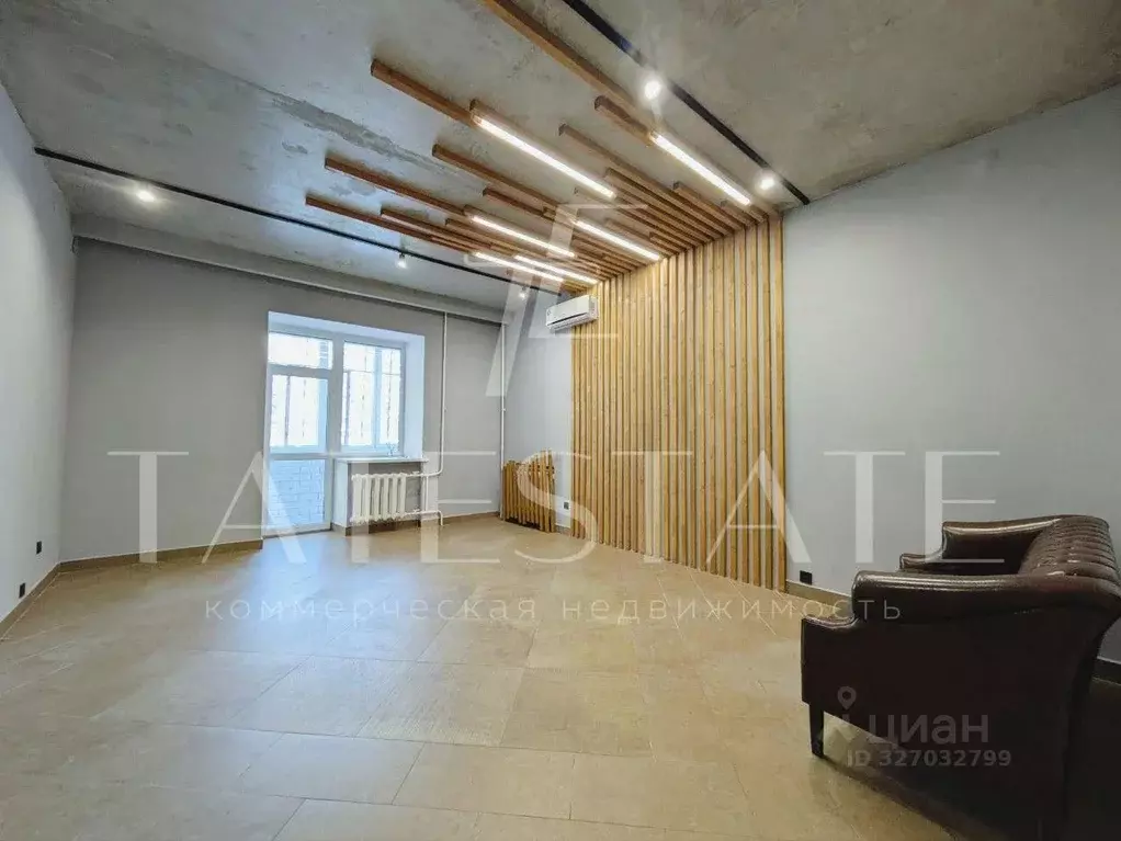 Офис в Татарстан, Казань ул. Зур Урам, 7 (110 м) - Фото 1