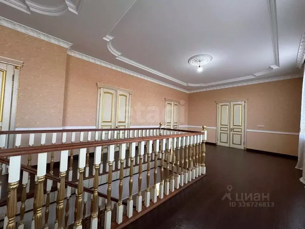 Дом в Ингушетия, Назрань Центральный административный округ, ул. ... - Фото 1