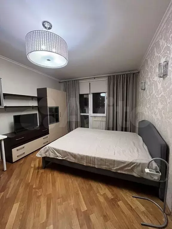 1-к. квартира, 37 м, 5/17 эт. - Фото 0