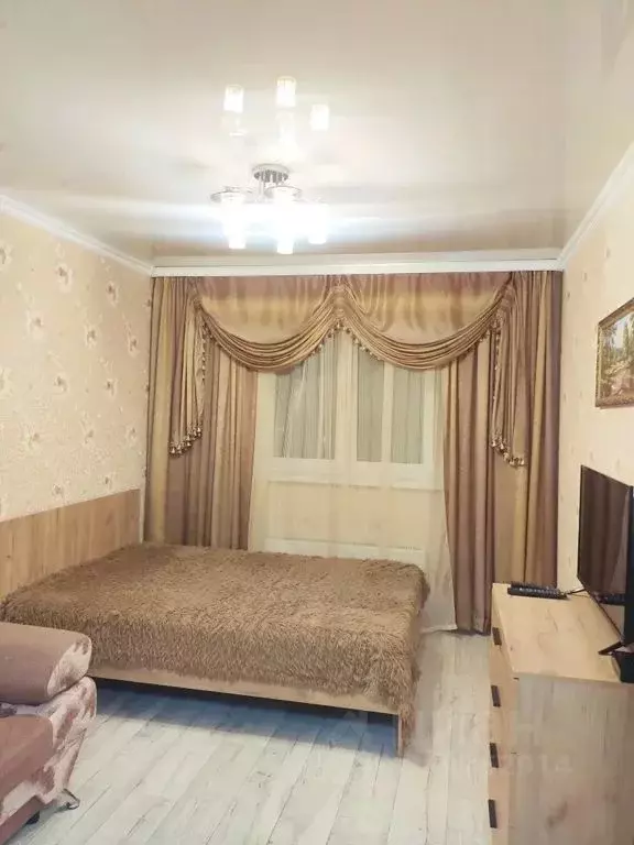 1-к кв. Тюменская область, Тобольск 15-й мкр, 34 (42.0 м) - Фото 1