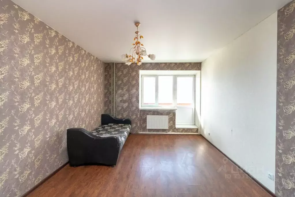 3-к кв. Тюменская область, Тюмень ул. Газовиков, 33 (93.0 м) - Фото 1