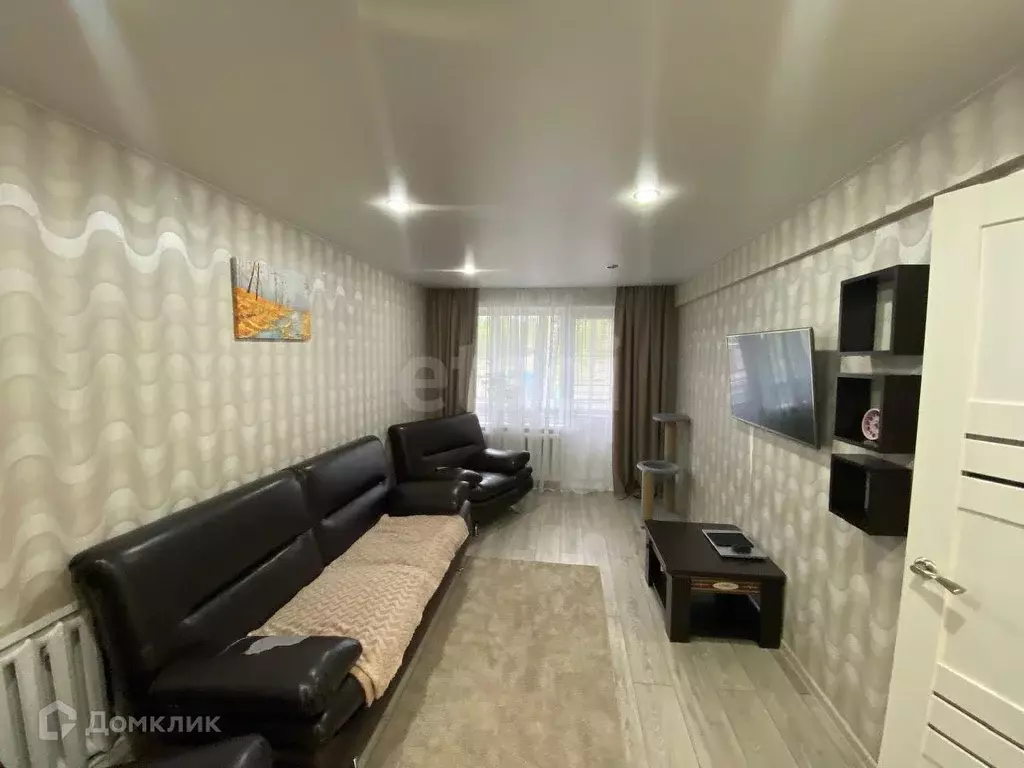 Продаётся 3-к квартира, 62.4 м - Фото 1