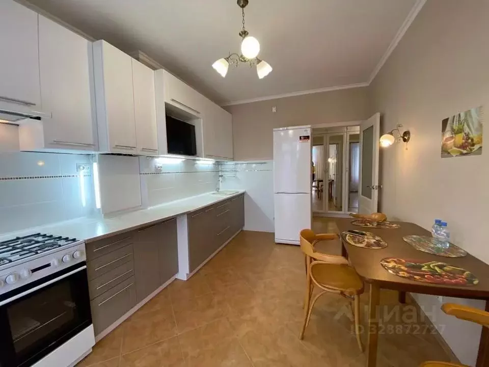 2-к кв. Калининградская область, Калининград Нарвская ул., 83 (60.0 м) - Фото 1