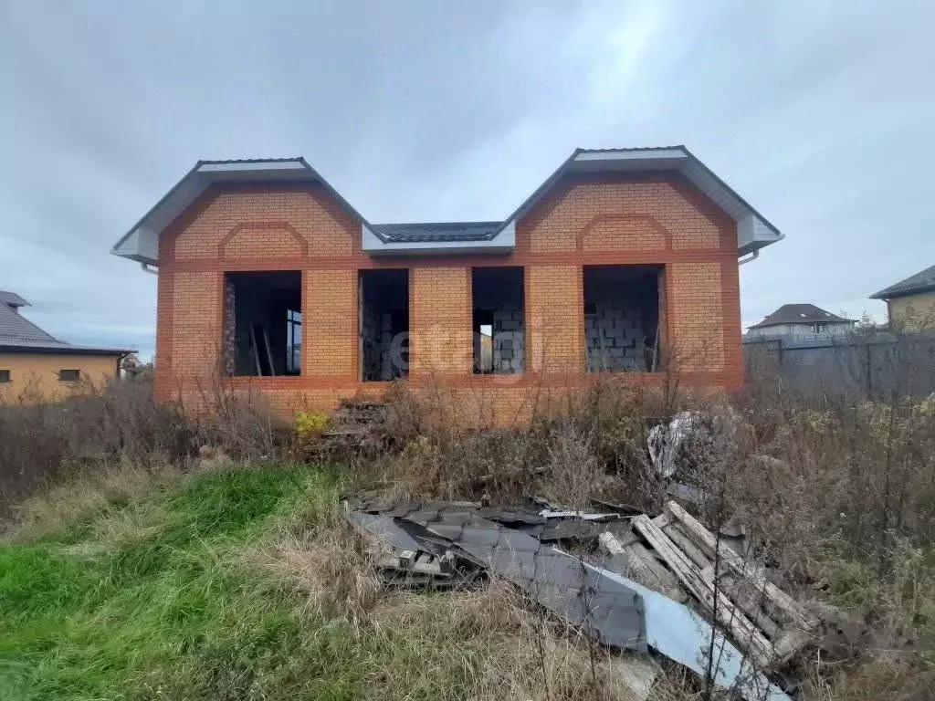 Дом в Белгородская область, Валуйки ул. Лакомовой (116 м) - Фото 0