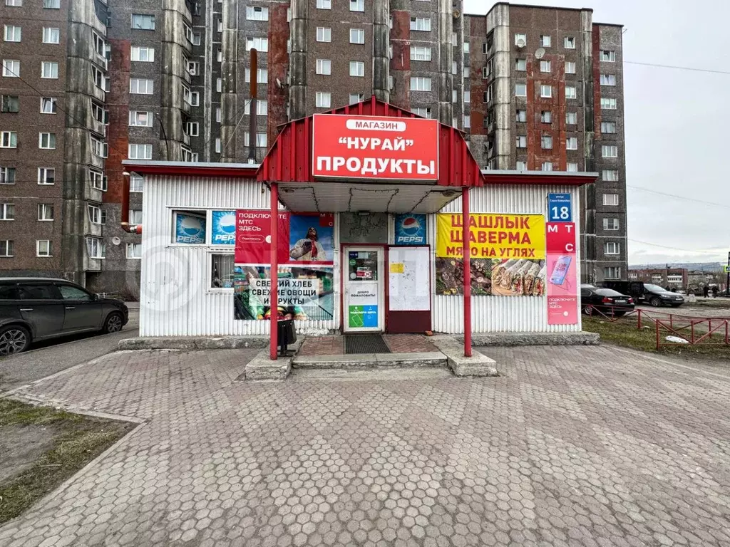 Помещение свободного назначения в Мурманская область, Мурманск ул. ... - Фото 1