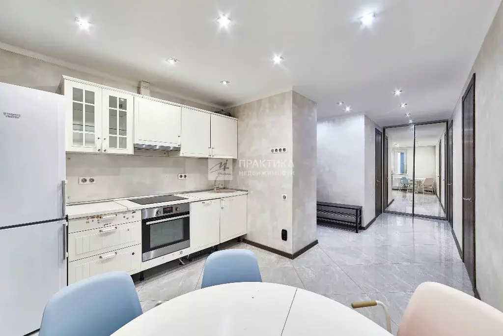 Продается 2-комнатная квартира - Фото 1