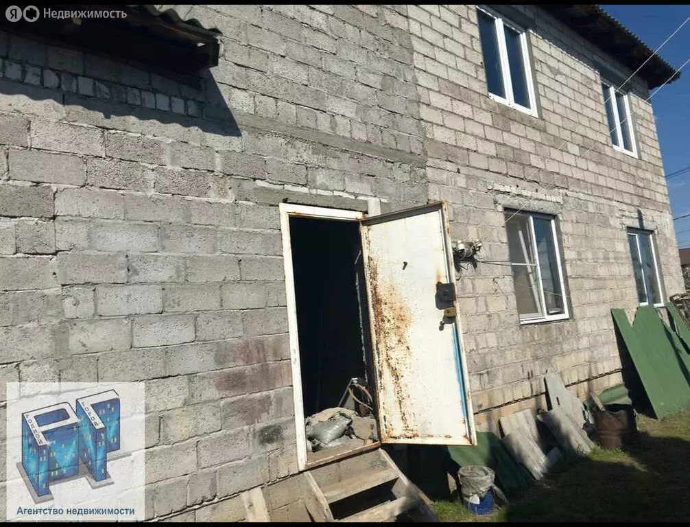 Дом в Волжский, СНТ Вишнёвый Сад, Дачная улица, 31 (150 м) - Фото 0