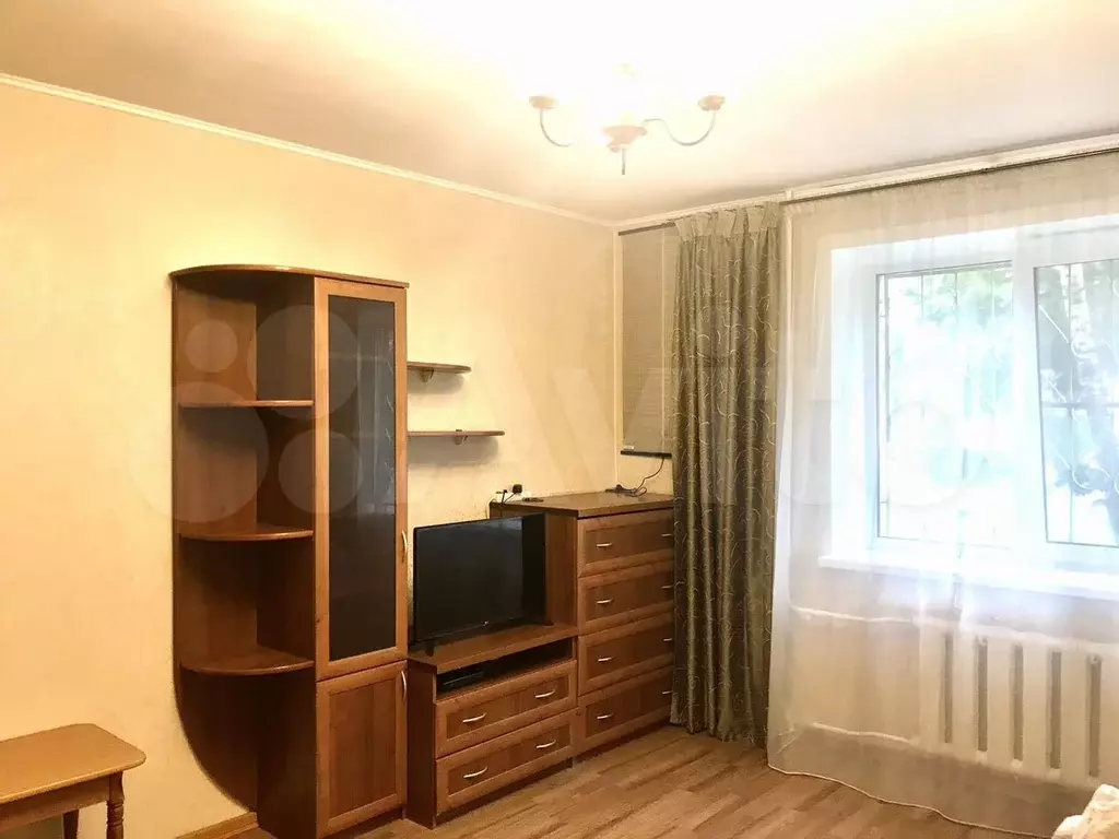 1-к. квартира, 30 м, 1/9 эт. - Фото 0