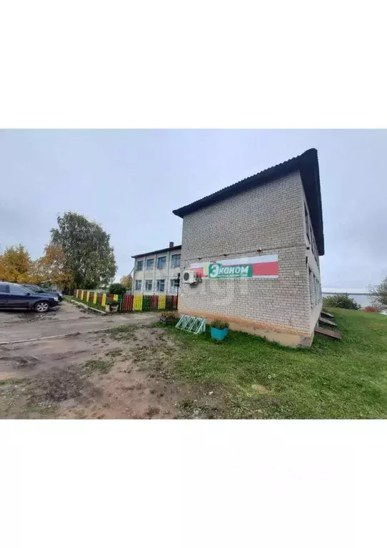 Помещение свободного назначения в Вологодская область, Белозерский ... - Фото 1