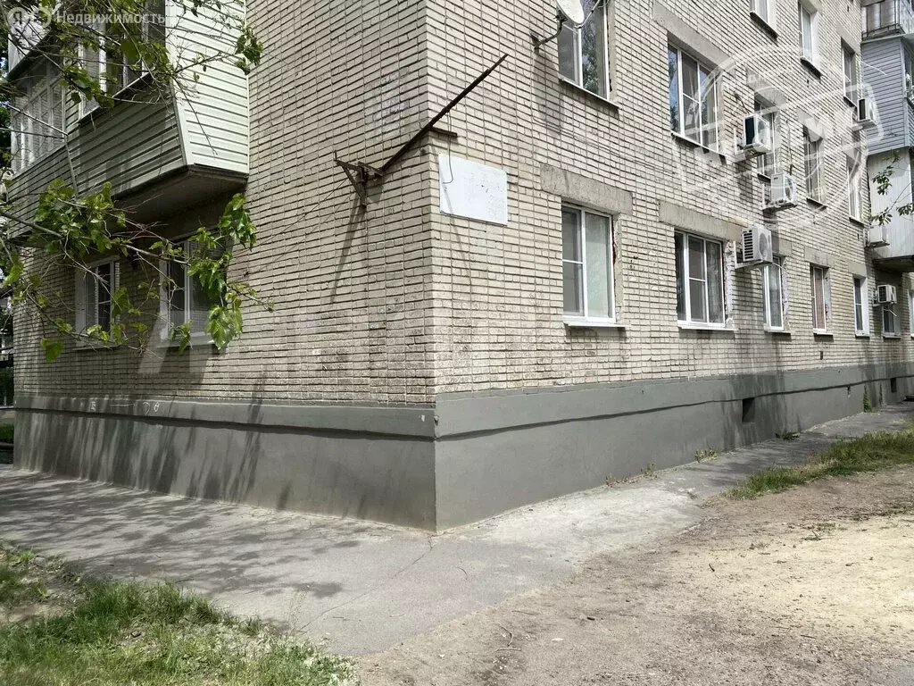 3-комнатная квартира: Новочеркасск, улица Калинина, 43 (52 м) - Фото 0