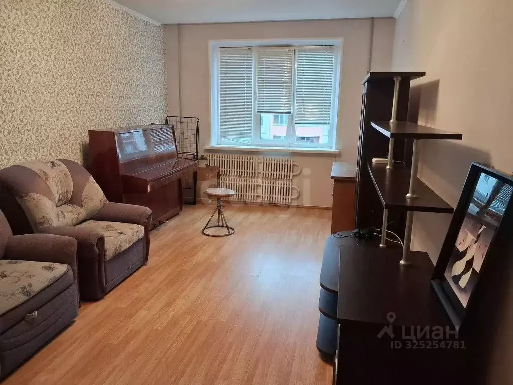 3-к кв. Курская область, Курск Студенческая ул., 24 (72.8 м) - Фото 2