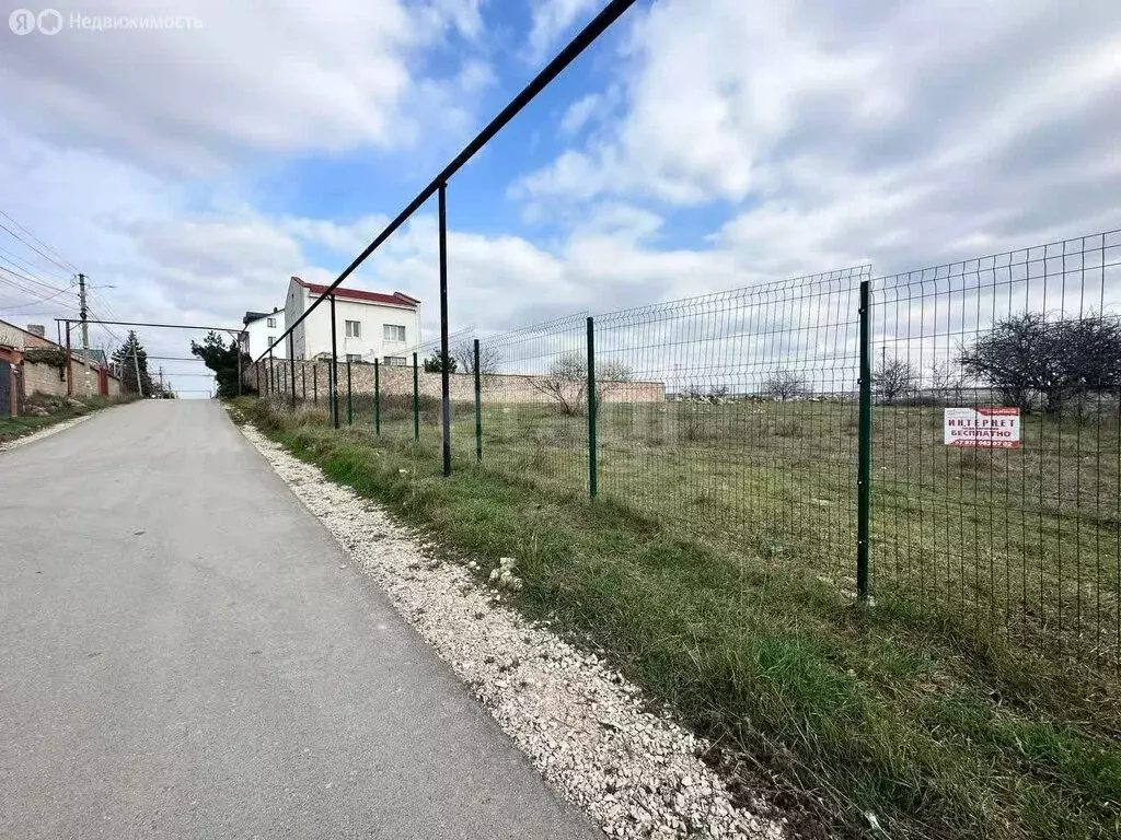 Участок в Севастополь, улица Связистов (8.3 м) - Фото 2