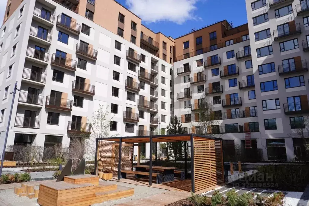 1-к кв. Тюменская область, Тюмень ул. Молодогвардейцев, 5к1 (44.3 м) - Фото 2