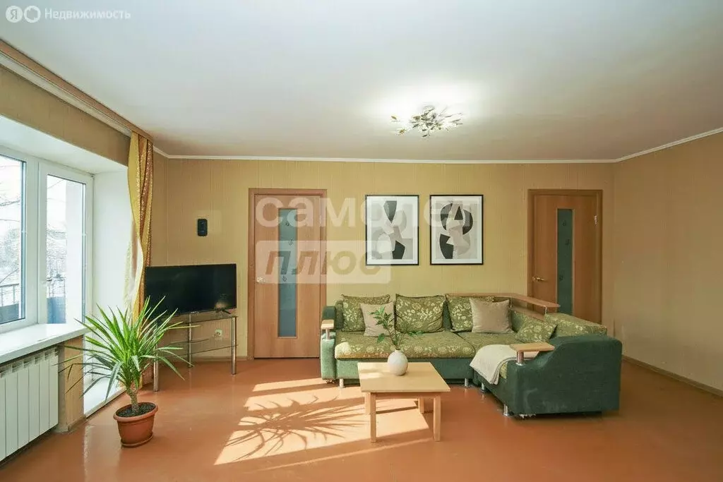 2-комнатная квартира: Омск, Октябрьская улица, 124 (46.3 м) - Фото 1