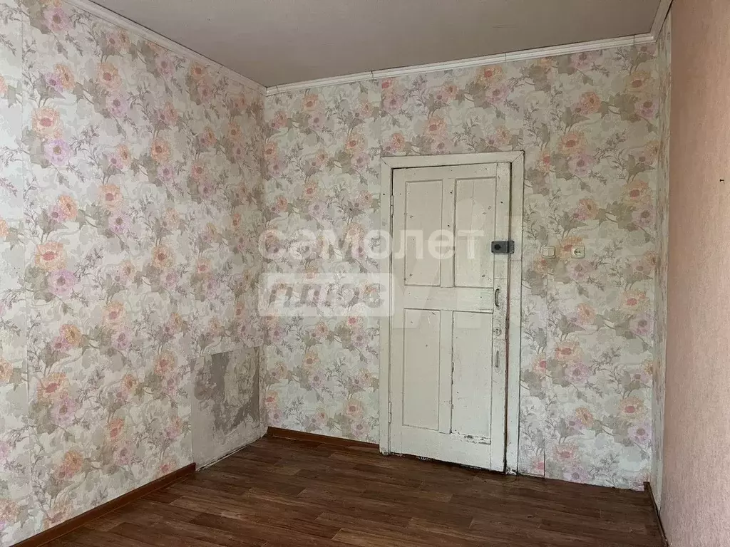 Комната 10,8 м в 5-к., 1/5 эт. - Фото 1