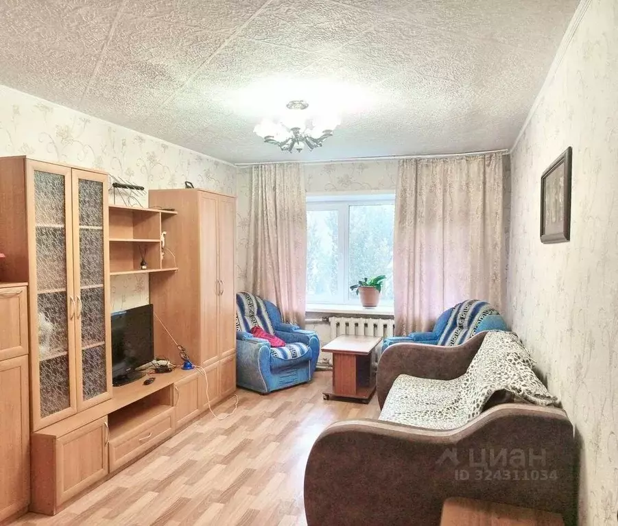 2-к кв. Хакасия, Сорск Усть-Абаканский район, ул. 50 лет Октября (47.5 ... - Фото 1