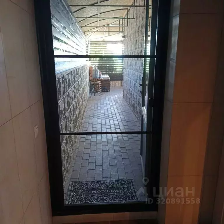 2-к кв. Краснодарский край, Геленджик Магилат мкр, ул. Волнухина, 36 ... - Фото 1