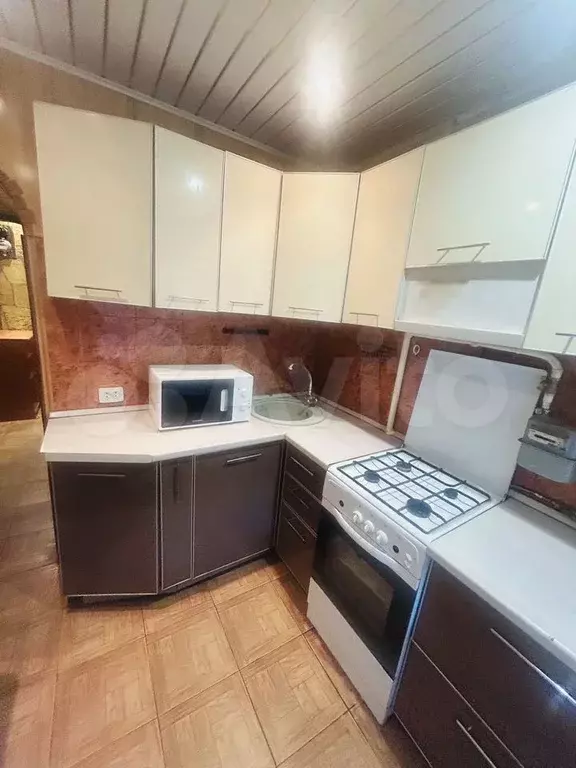 3-к. квартира, 42 м, 3/5 эт. - Фото 1