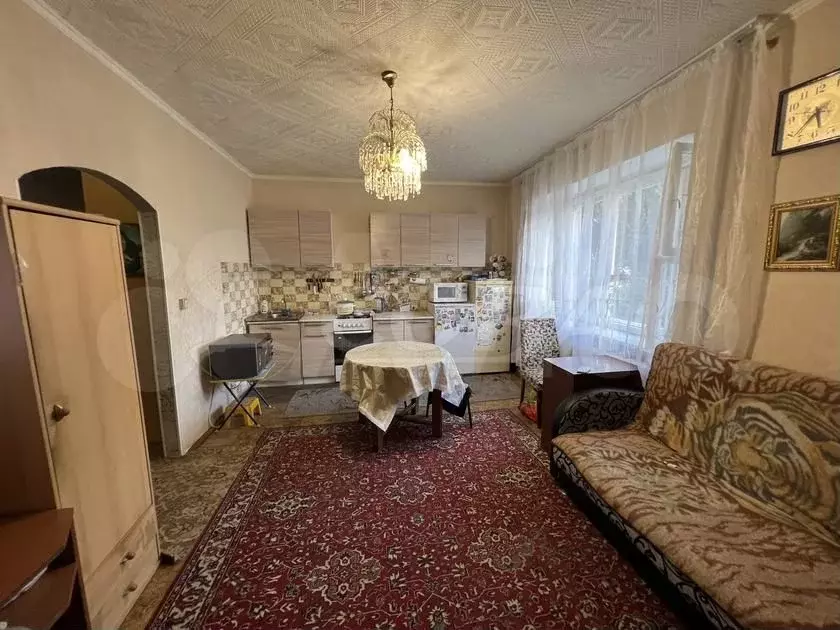 3-к. квартира, 71 м, 1/9 эт. - Фото 0