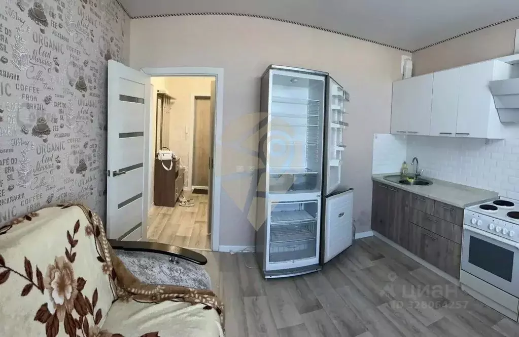 1-к кв. Белгородская область, Старый Оскол Космос мкр, 11 (40.0 м) - Фото 2