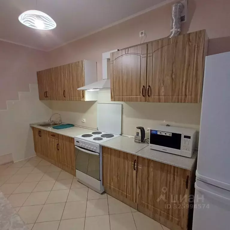 1-к кв. Омская область, Омск ул. Перелета, 32 (45.0 м) - Фото 2