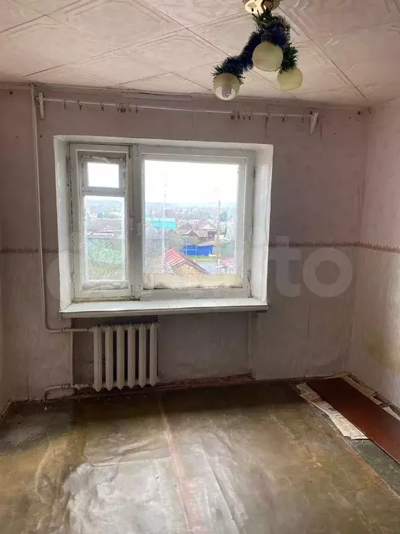 Комната 12,3 м в 1-к., 2/5 эт. - Фото 0