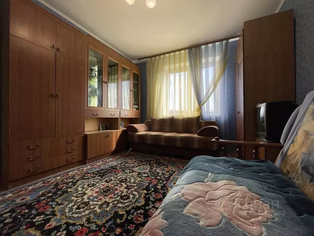 2-к кв. Белгородская область, Старый Оскол ул. Свердлова, 11 (55.0 м) - Фото 1