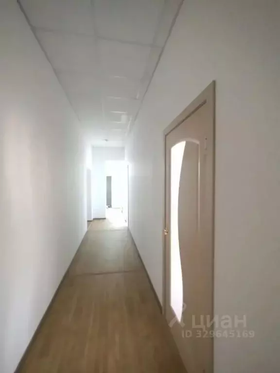 Офис в Алтайский край, Бийск Ленинградская ул., 22к1 (20 м) - Фото 2
