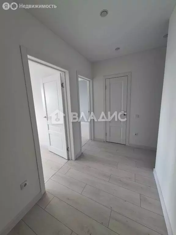 2-комнатная квартира: Воронеж, Краснознамённая улица, 72 (66.73 м) - Фото 2