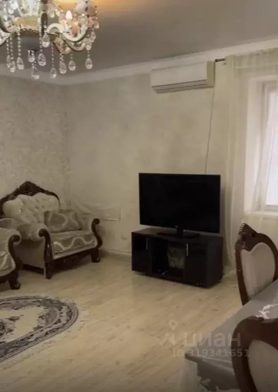 3-к кв. Чеченская республика, Грозный ул. Расковой, 38 (65.0 м) - Фото 0