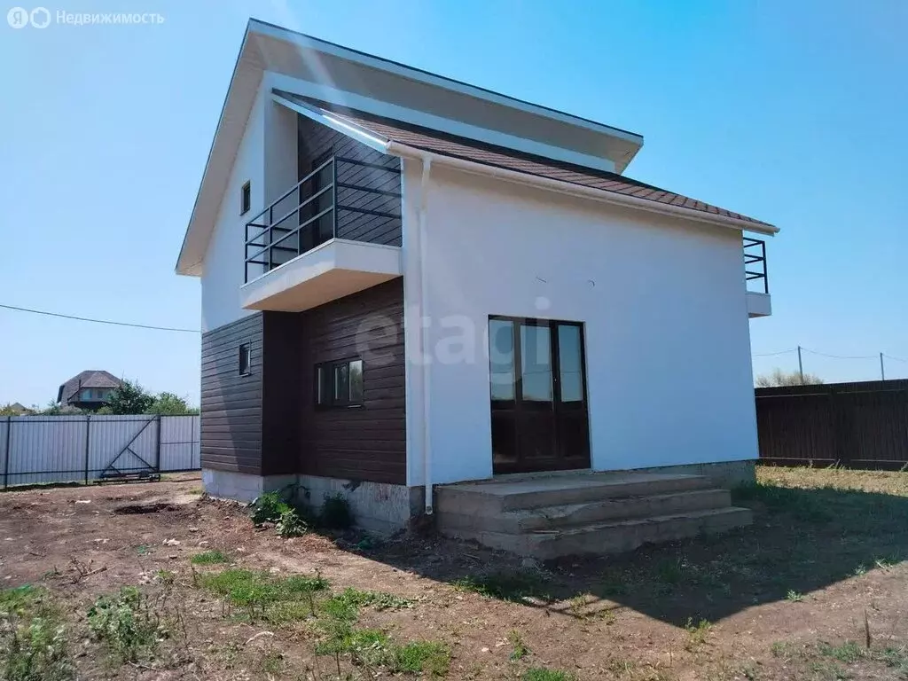 Дом в Энгельсский район, Красноярское муниципальное образование (113 ... - Фото 1