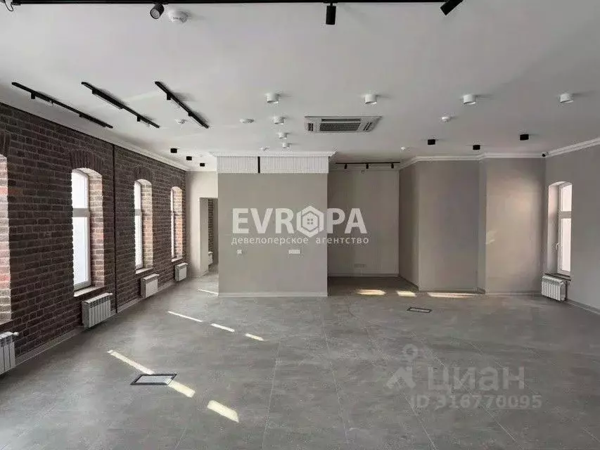 Офис в Ульяновская область, Ульяновск ул. Гончарова, 37 (140 м) - Фото 1