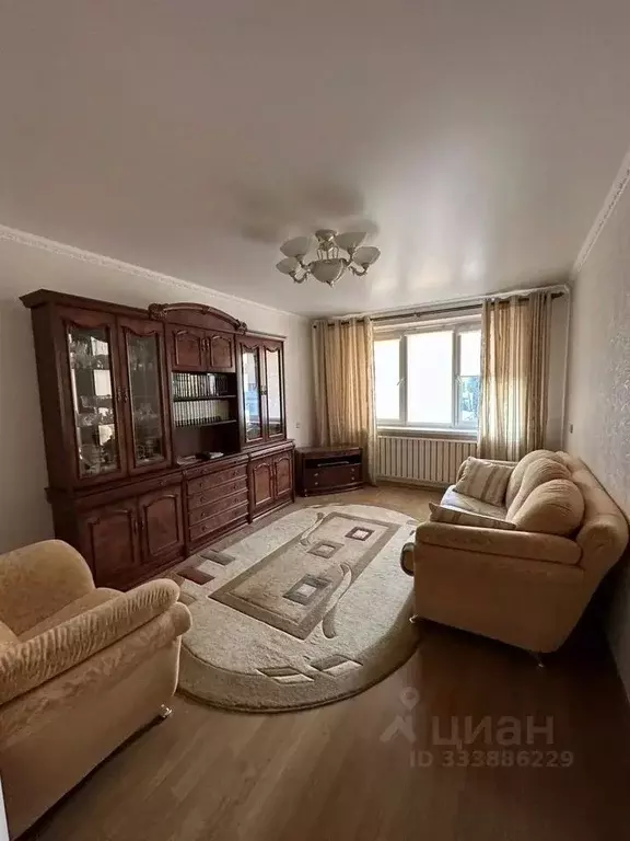 3-к кв. Татарстан, Набережные Челны 41-й комплекс, 5 (66.0 м) - Фото 1