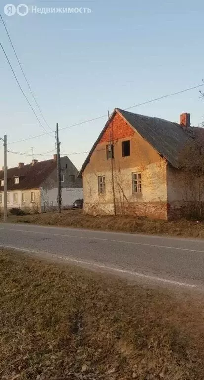 Дом в Калининград, Красноармейская улица (100 м) - Фото 0