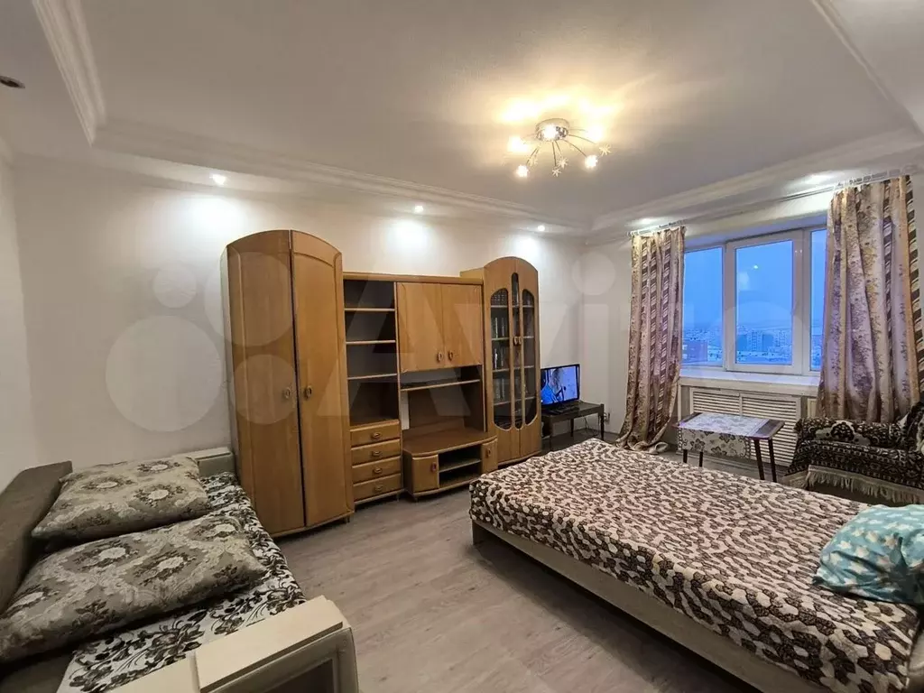 2-к. квартира, 60 м, 5/5 эт. - Фото 0