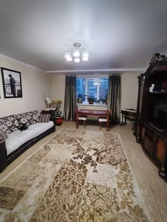 3-к кв. Кемеровская область, Новокузнецк ул. Звездова, 10 (94.2 м) - Фото 1