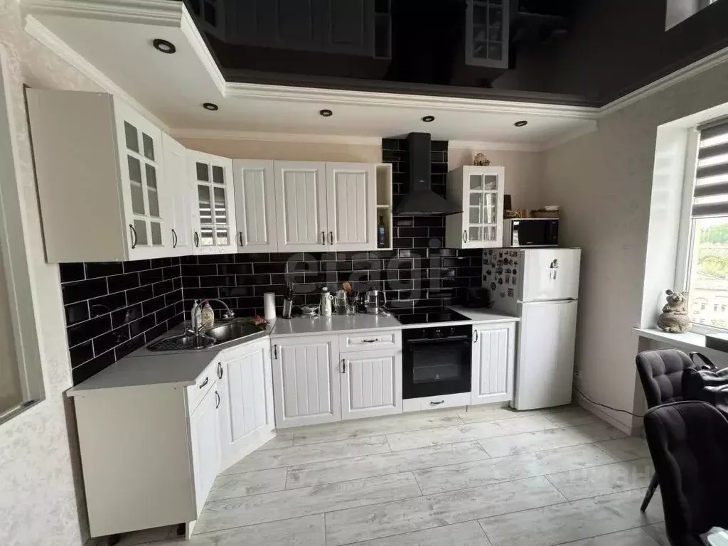 2-к кв. Саратовская область, Энгельс Полиграфическая ул., 85 (60.0 м) - Фото 2