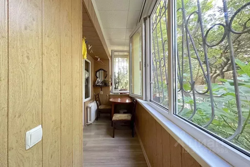 2-к кв. Крым, Феодосия ул. Листовничей, 5 (60.0 м) - Фото 2