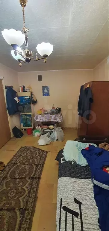 Комната 17,5 м в 4-к., 1/9 эт. - Фото 1