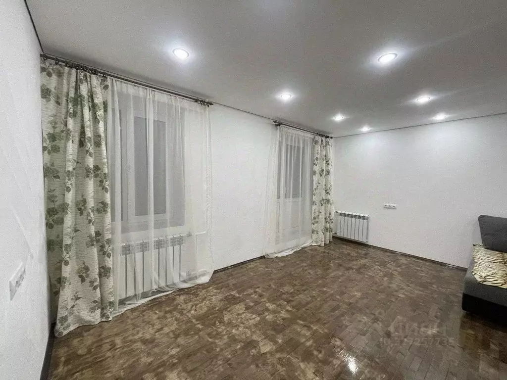 1-к кв. Свердловская область, Екатеринбург ул. Шишимская, 13 (33.0 м) - Фото 2