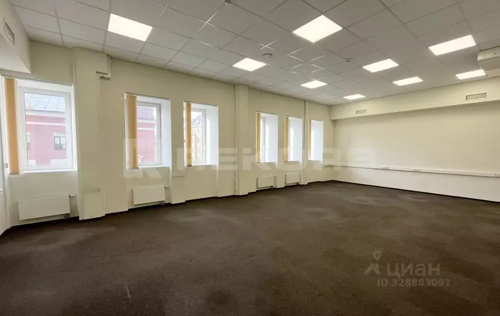 Офис в Санкт-Петербург Дровяная ул., 6-8 (258 м) - Фото 1