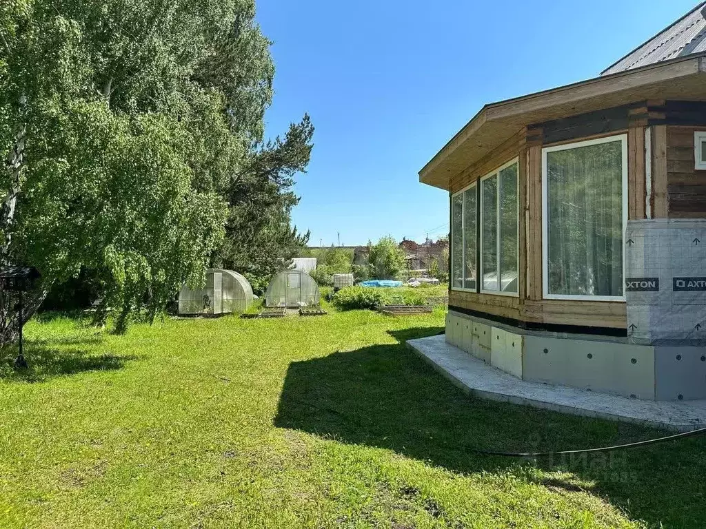 Дом в Красноярский край, Красноярск городской округ, пос. Минино, ... - Фото 1