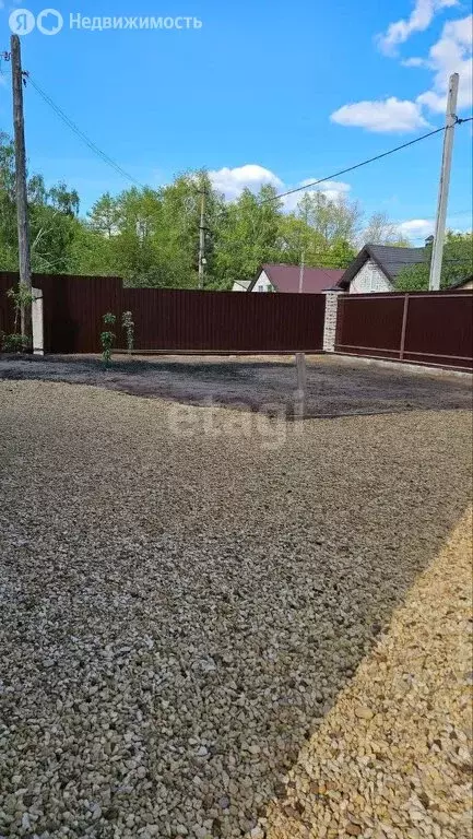 Дом в село Староживотинное, улица Коммунаров (250 м) - Фото 1