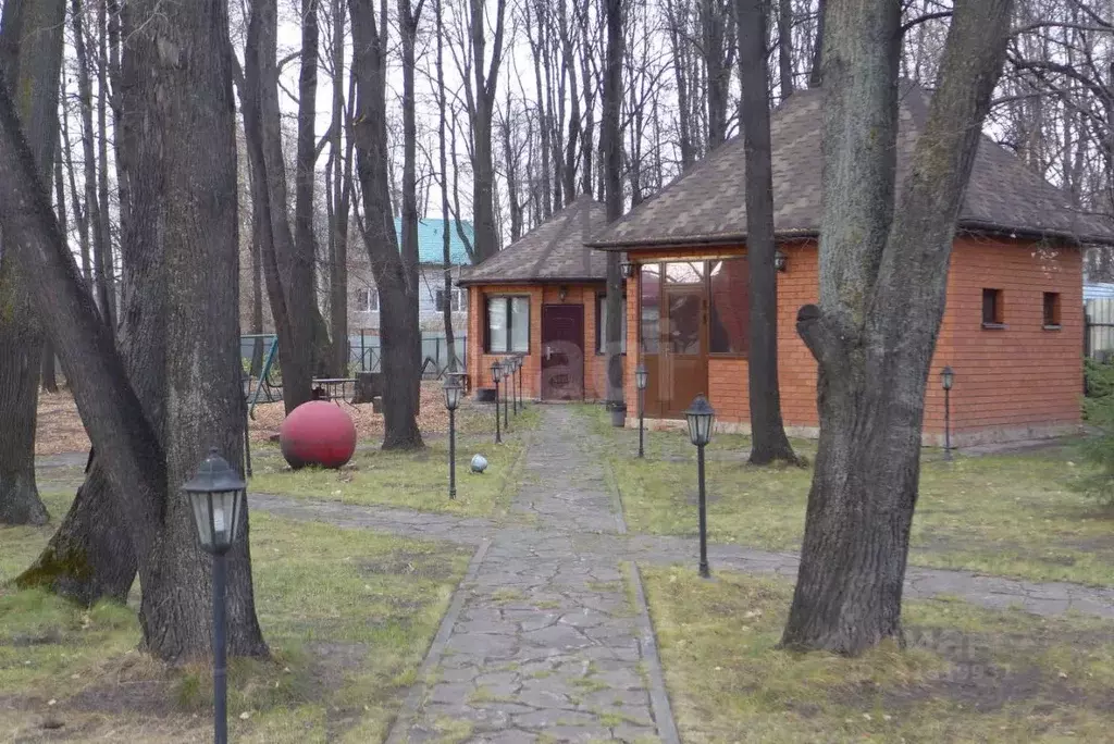 Дом в Тюменская область, Тюменский район, с. Яр ул. Источник (227 м) - Фото 1