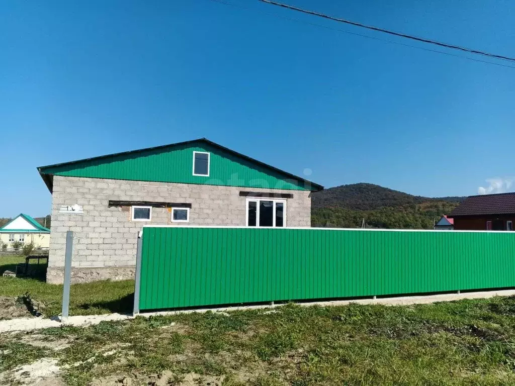 Дом в Башкортостан, Гафурийский район, Красноусольский сельсовет, с. ... - Фото 1