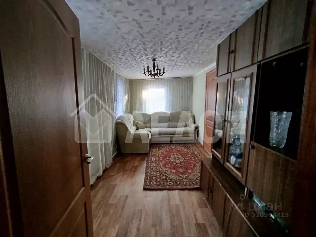 Дом в Омская область, Омский район, с. Троицкое ул. Олега Кошевого, 66 ... - Фото 1