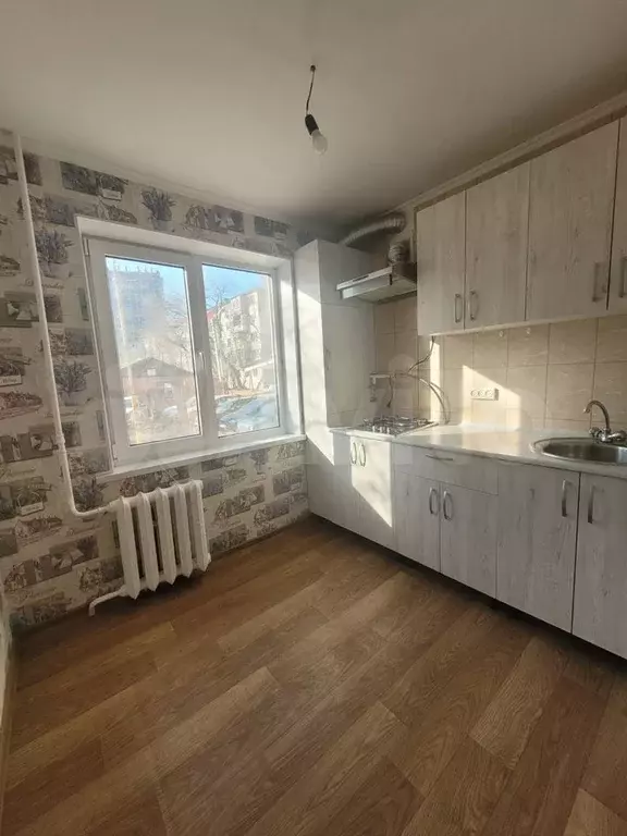 3-к. квартира, 58,1 м, 1/5 эт. - Фото 0