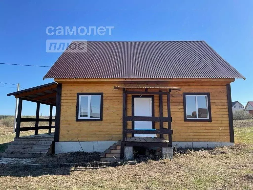 Дом в Башкортостан, с. Иглино ул. Белинского (66 м) - Фото 1